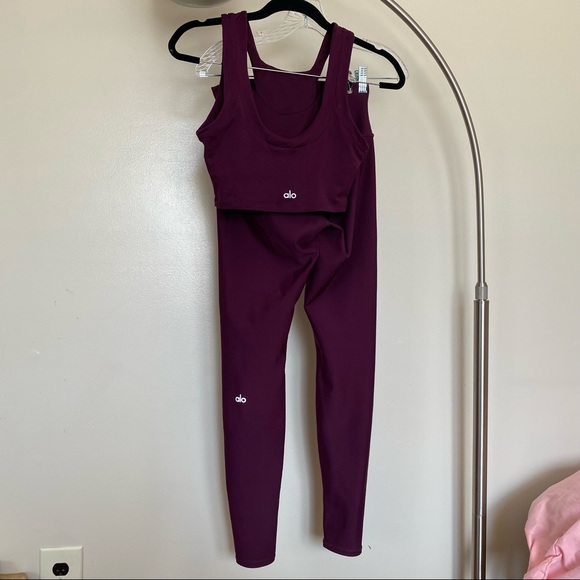 ALO Yoga Airlift Cropped Top/ Pant 2-pc Set M - Picture 1 of 16